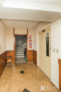 Image 31 - 210389