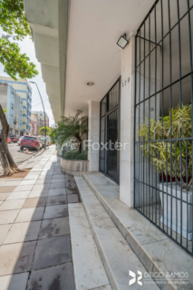 Image 68 - 1012158