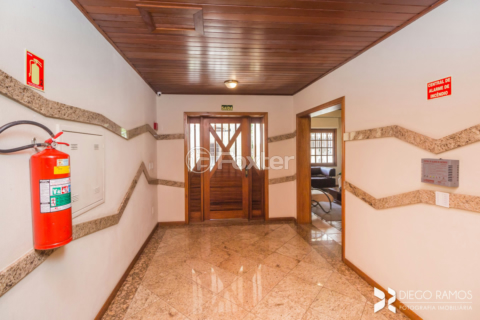 Image 37 - 210505