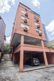 Image 37 - 1017779