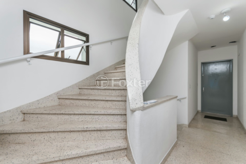 Image 35 - 244069