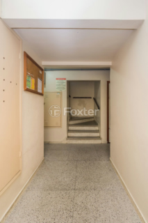 Image 37 - 305492