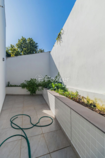 Image 70 - 217643
