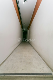 Image 22 - 203904