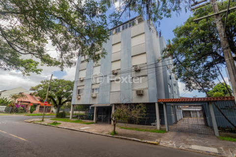 Image 32 - 899265