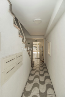 Image 11 - 999487