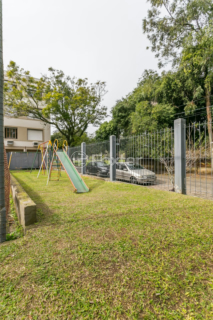 Image 30 - 271005