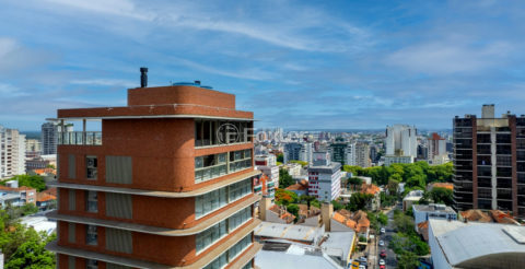 Image 8 - 832173