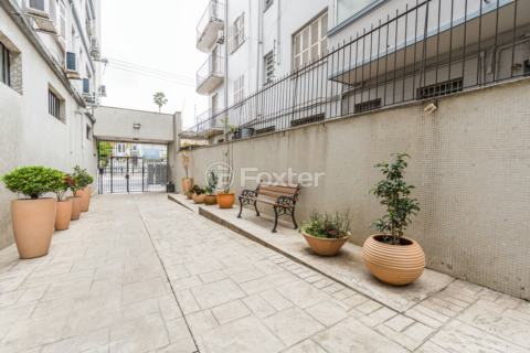 Image 37 - 233683