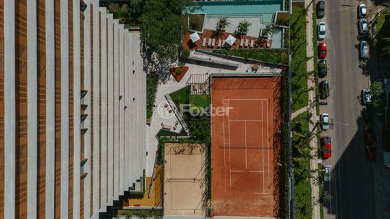 Image 8 - 225115