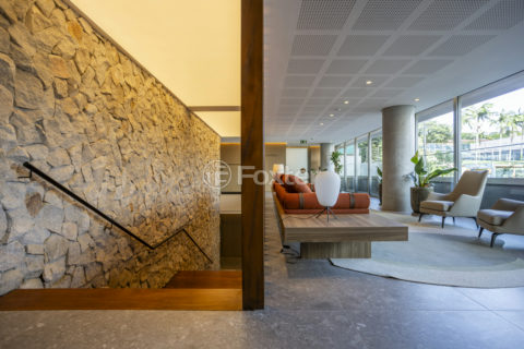Image 31 - 225130