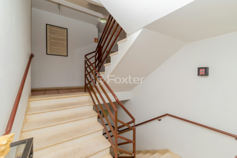 Image 43 - 973343