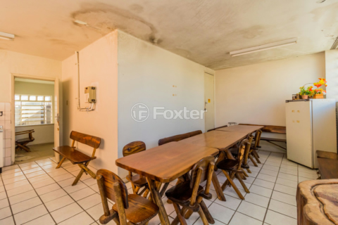 Image 4 - 1005567