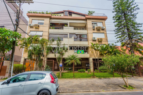 Image 35 - 225743