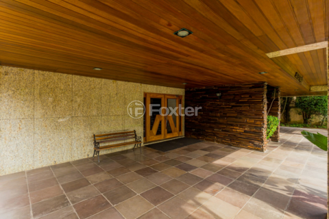 Image 38 - 225743