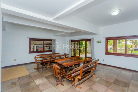 Image 46 - 225743