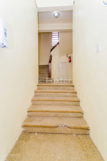 Image 30 - 656717