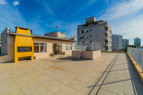 Image 35 - 998709