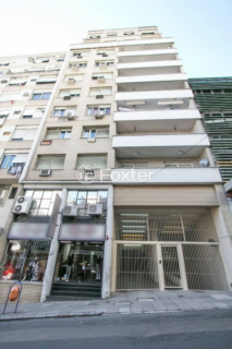 Image 36 - 826235