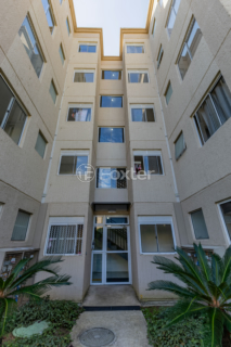 Image 17 - 993141