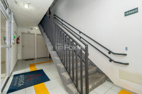 Image 25 - 998684