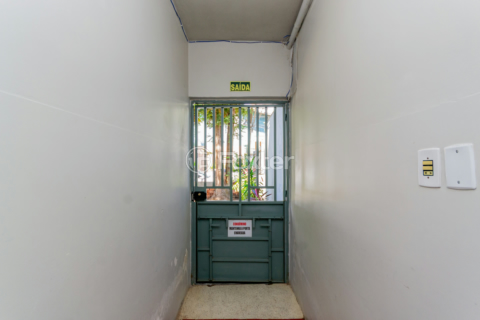 Image 27 - 983787