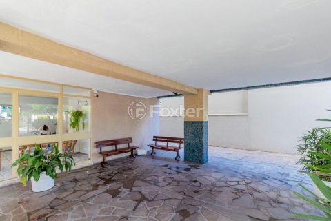 Image 32 - 1018875