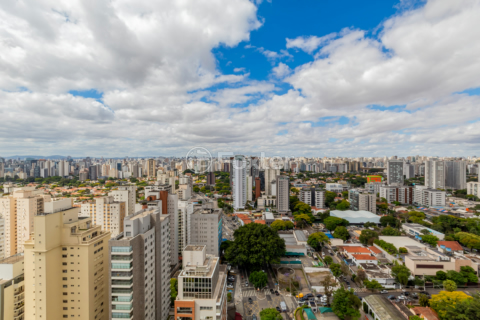 Image 12 - 1007503