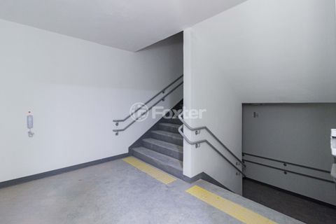 Image 21 - 187802