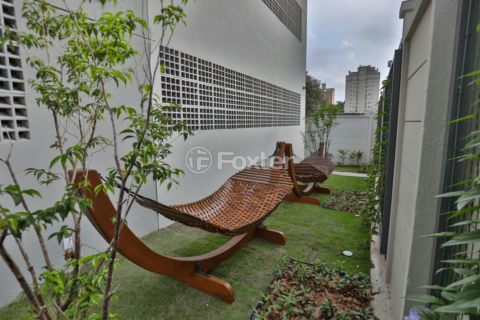Image 61 - 826842