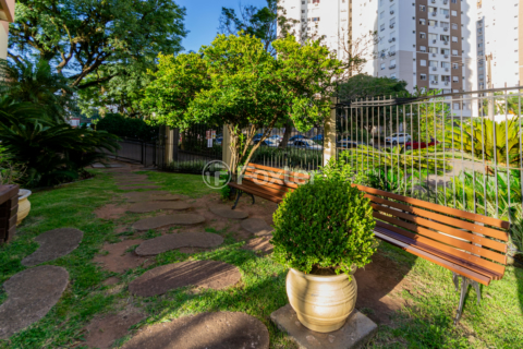 Image 70 - 964999