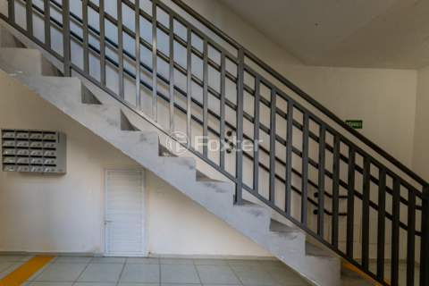 Image 11 - 997547