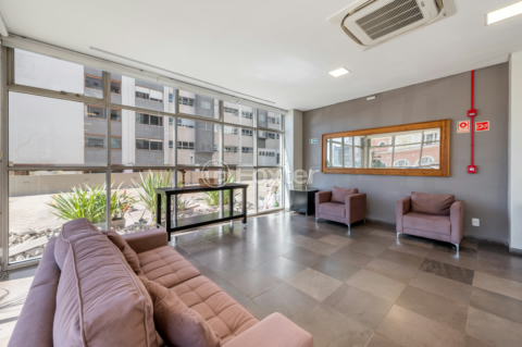 Image 35 - 1017614