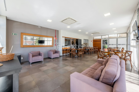 Image 34 - 1017614