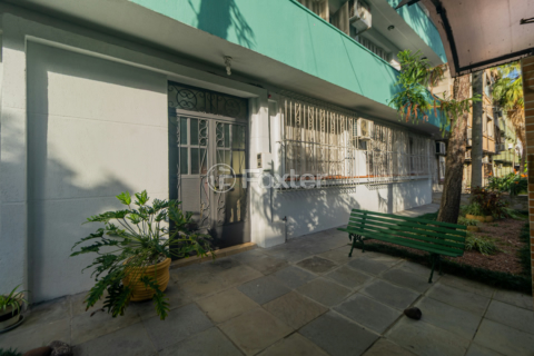 Image 44 - 1001006