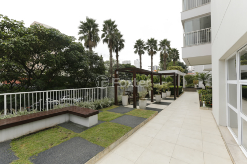 Image 40 - 1003192