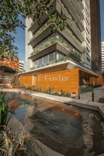 Image 66 - 999617
