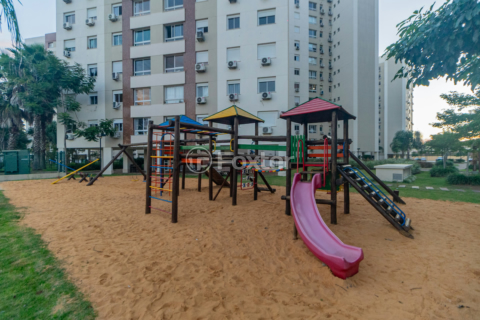 Image 19 - 999782