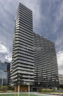Image 29 - 1021117