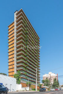 Image 33 - 1011618