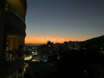 Image 37 - 979840