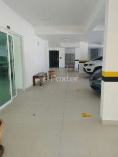 Image 25 - 958293