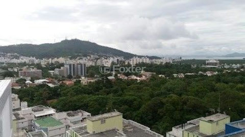 Image 1 - 932718