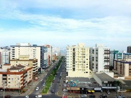 Image 16 - 1004688