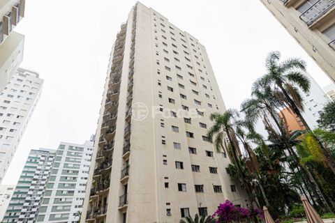 Image 36 - 990573