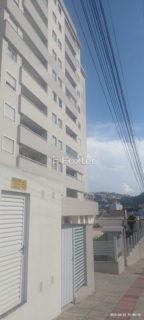 Image 18 - 1017141
