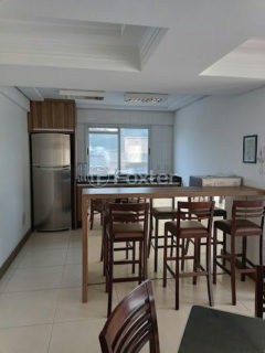 Image 20 - 1017141