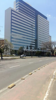 Image 39 - 1005917