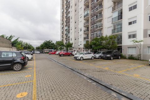 Image 33 - 832939