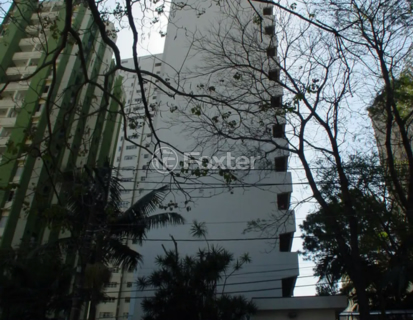 Image 21 - 1002904